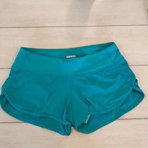 Lululemon Speed Up Short turquoise teal - size 4